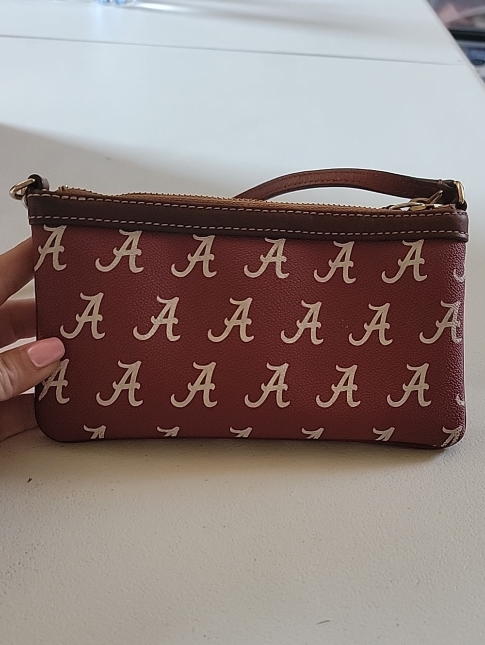 Dooney & Bourke Alabama Crimson Tide Wristlet - Picture 4 of 12